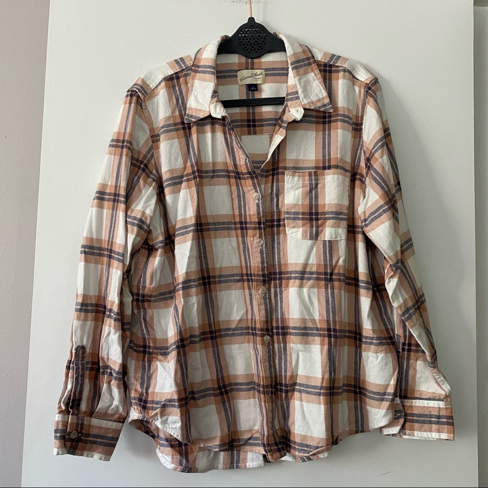 Universal Thread Plaid Flannel Button Down